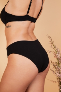 80066-doria-t Black - Tanga