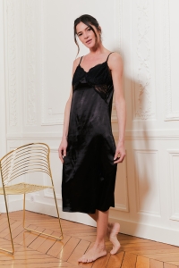 77042-katia Negro - Noche