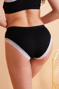 70068-felicia-sh Noir - Shorty