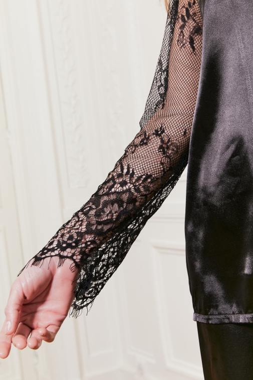 77045-tonia Negro - Noche