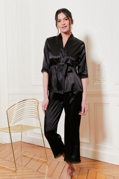 77046-valia Black - Night